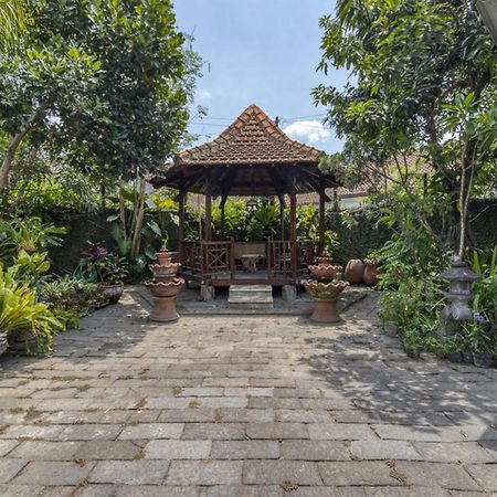 Reddoorz Hostel Near Adisucipto Airport Yogyakarta Kalasan Exteriér fotografie