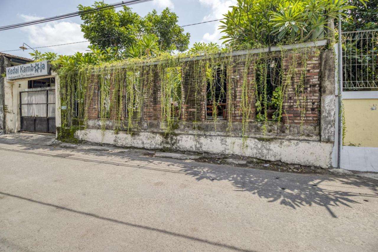 Reddoorz Hostel Near Adisucipto Airport Yogyakarta Kalasan Exteriér fotografie
